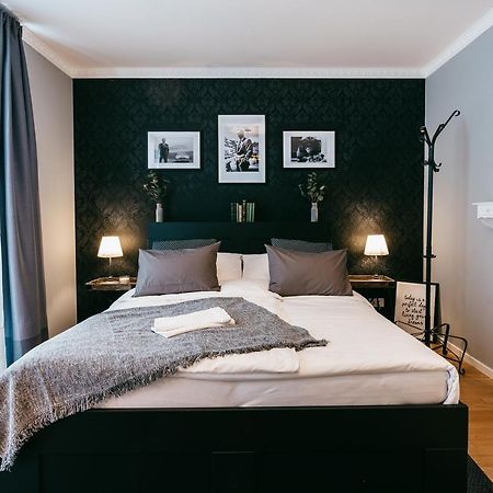 Luxury Downtown Appartement Mit Garage 그라츠 외부 사진