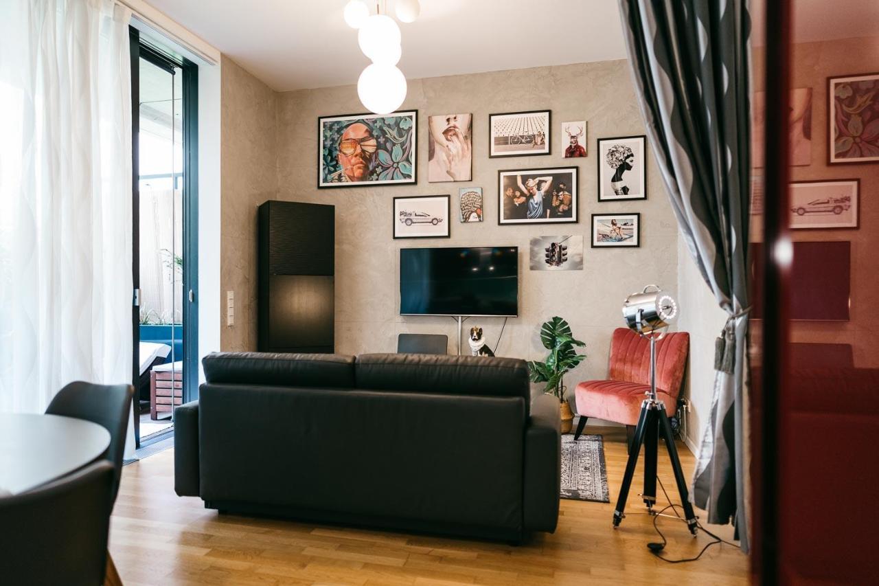 Luxury Downtown Appartement Mit Garage 그라츠 외부 사진