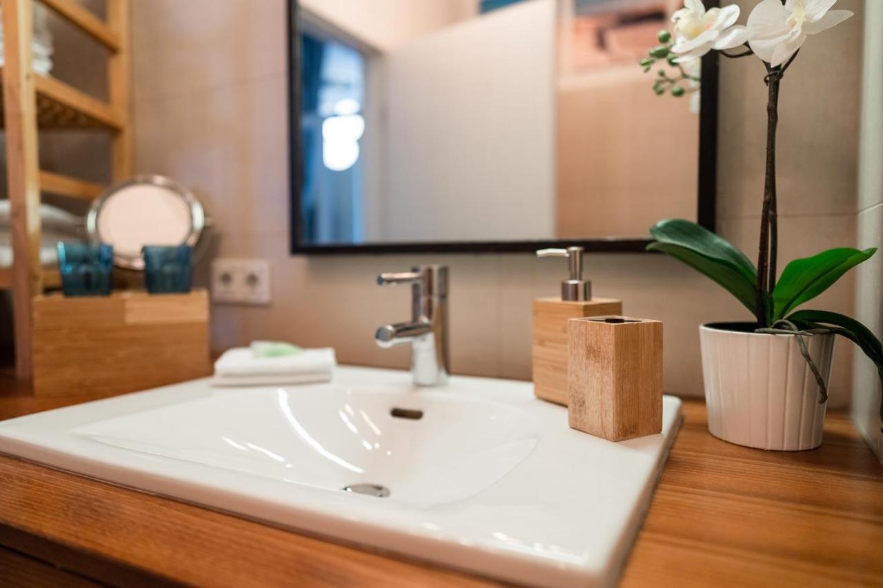 Luxury Downtown Appartement Mit Garage 그라츠 외부 사진